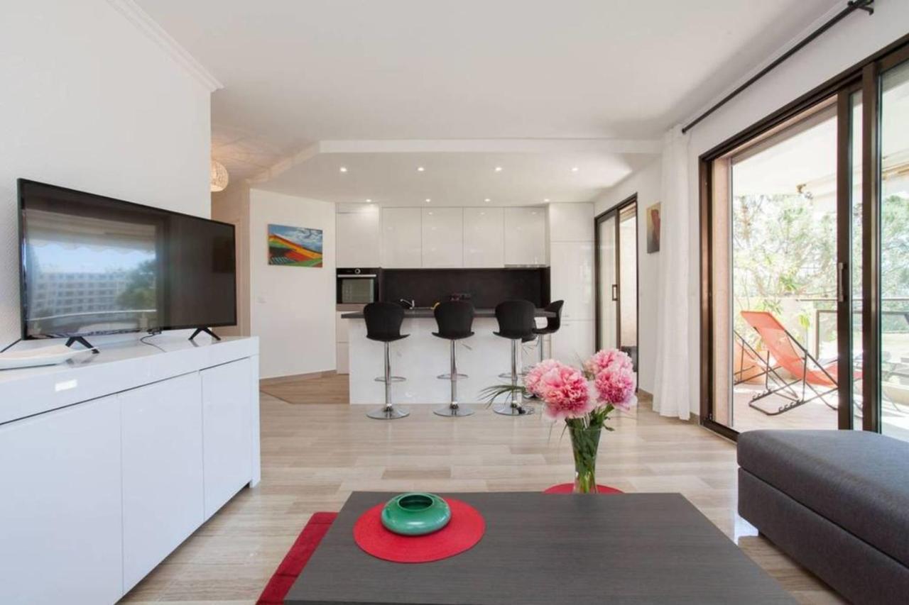 3-Room Apartment With Terrace In Palm Beach カンヌ エクステリア 写真